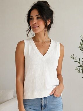 NWT Brea Canyon Textured V-Neck Sweater Vest Tank in Winter White Size X-Large